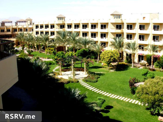 Amwaj Blue Beach Resort and Spa 5*****